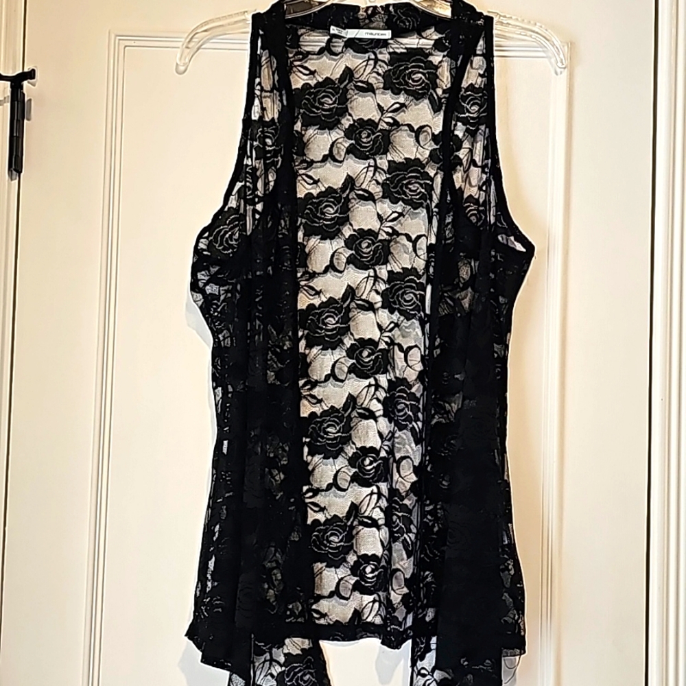 Lace Floral Cardigan by Maurices